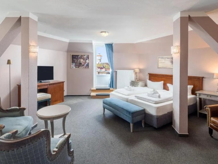 Juniorsuite/n