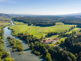 Traumhafte Tage im slowenischen Schlosshotel 2025| 1 Nacht