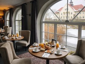 Romantisches Mondschein-Arrangement im Schloss Krugsdorf