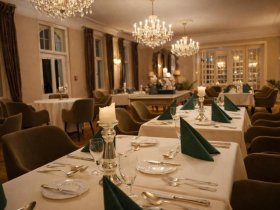 Romantisches Mondschein-Arrangement im Schloss Krugsdorf