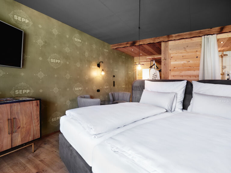 Doppelzimmer mit Balkon