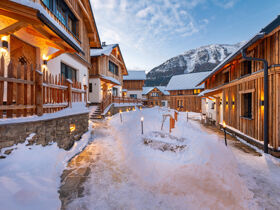MONDI Honeymoon am Grundlsee | 5 Nächte inkl. Candle-Light Dinner