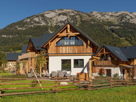 MONDI Honeymoon am Grundlsee | 5 Nächte inkl. Candle-Light Dinner