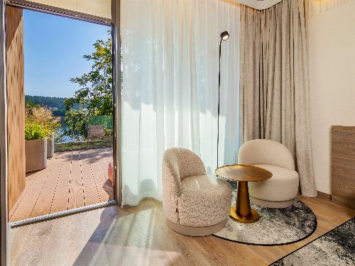Hotel GLAR Conference &amp; SPA