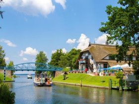 Kurzentschlossen an den Plauer See mit Abendessen & Leihfahrrad