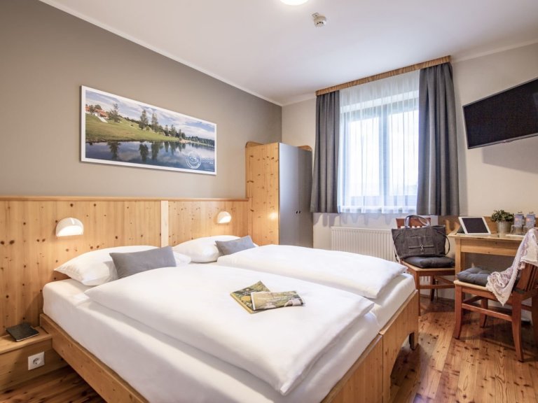 Doppelzimmer Basis