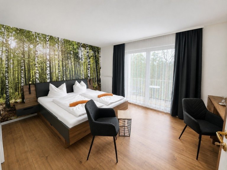 Doppelzimmer mit Balkon