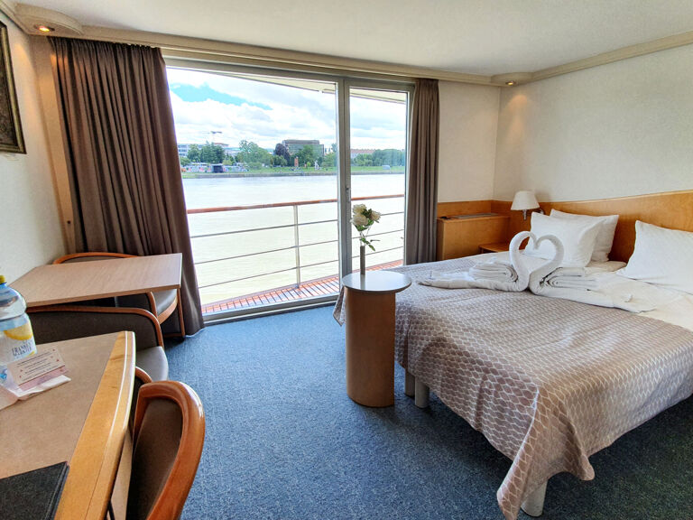 Doppelzimmer mit Balkon B