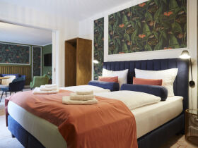 Klassisch wie ein Grandhotel, erfrischend wie der Nordseewind - 4 Tage Büsum