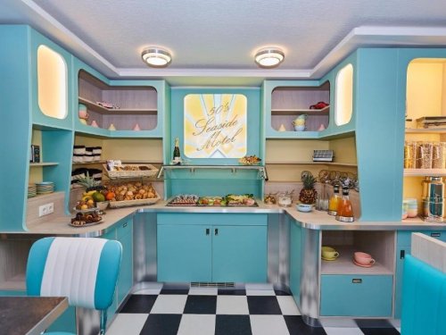 50's Seaside Motel
