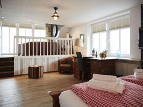 Maritimes Flair für Groß & Klein