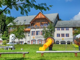 Familienurlaub in der Region Nassfeld-Weißensee: Natur, Spaß und Erholung im Gitschtal | 6 Nächte