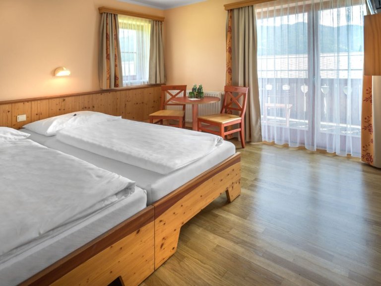 Doppelzimmer Basis