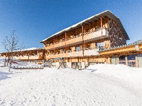 Natur, Spaß und Erholung im Mariazellerland: Familienurlaub im JUFA Hotel Annaberg***s I 4 Nächte