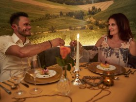 Dinner & Show mit den Kächeles- Die schwäbische Toskana live erleben!