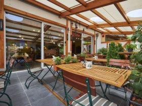 Dinner & Show mit den Kächeles- Die schwäbische Toskana live erleben!