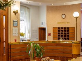 Urlaub mit Massage & Eintritt in den Saunia Thermal