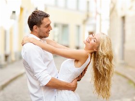 3 Tage Schmetterlinge im Bauch - Romantische Verwöhnauszeit in Dortmund mit Medi Therme