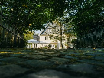 Ihre Luxus-Auszeit in der Diepeschrather Mühle – 2 Tage pure Entspannung und Genuss (1 Nacht)