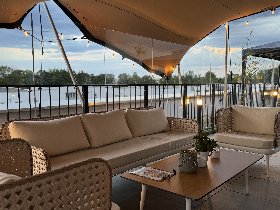 4 Tage Städtetrip im Märchenhotel – Perfekte Lage zwischen Berlin & Potsdam