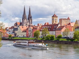 5 Tage Regensburg erleben – Walhalla-Schifffahrt & Shopping-Vergnügen inklusive
