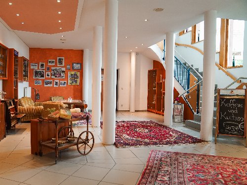 Hotel Sonnenhof - Tante ALMA's Sommerfrische