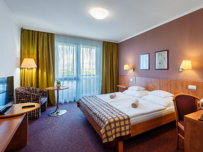 Doppelzimmer mit Balkon