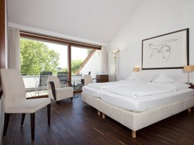 5 Erlebnistage am Bodensee im Romantik Hotel mit 3-Gang-Menü, Obst & Blumeninsel Mainau