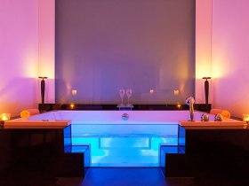 5 Erlebnistage am Bodensee im Romantik Hotel mit 3-Gang-Menü, Obst & Blumeninsel Mainau