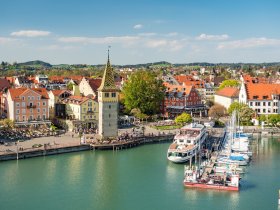 5 Erlebnistage am Bodensee im Romantik Hotel mit 3-Gang-Menü, Obst & Blumeninsel Mainau