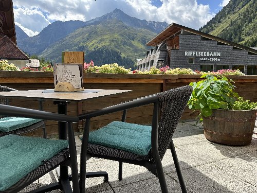 Alpinhotel Zirbenhof 