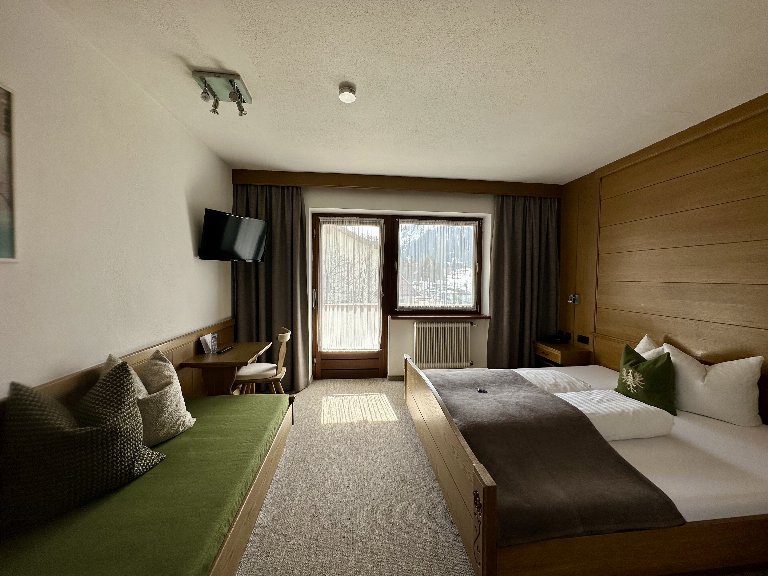 Dreibettzimmer Bergblick