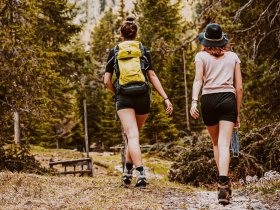 Wanderlust & Wellness in den Südtiroler Dolomiten mit Lüsen-Gästekarte & Halbpension | 2 Nächte