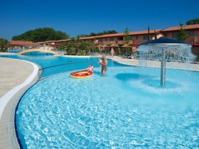 Sommerurlaub in Lignano mit Strandservice und Halbpension   | 5 Nächte    