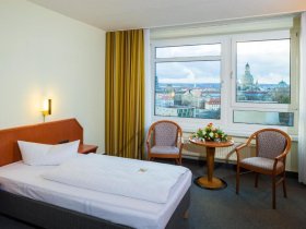 3 Tage Dresden erleben! Direkt  an der Brühlschen Terrasse am Elbufer 