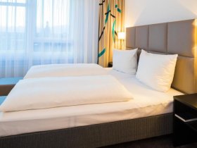 3 Tage Dresden erleben! Direkt  an der Brühlschen Terrasse am Elbufer 