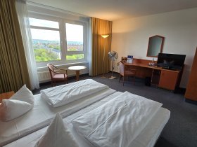 3 Tage Dresden erleben! Direkt  an der Brühlschen Terrasse am Elbufer 