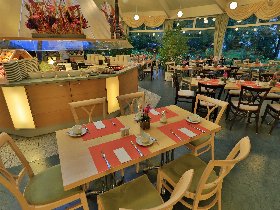 3 Tage Dresden erleben! Direkt  an der Brühlschen Terrasse am Elbufer 