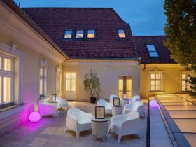 Kurzurlaub in Tata – Erholung pur mit Kristall Wellness inkl. Halbpension | 2 Nächte