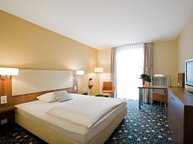 Silvester Flusszauber auf dem Rhein - Jahreswende an Bord der Moby Dick | 3 Tage