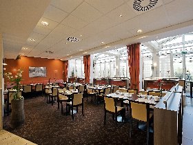 GOP Varieté-Theater Bonn mit Dinner