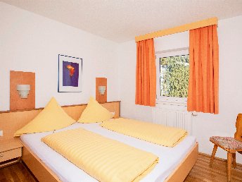 Erholungsurlaub inkl. Halbpension und geführten Wanderungen im Tiroler Praxmar | 7 Nächte 