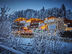 Ski & Active Package Mitten in Hinterglemm inkl. SPA Momente & Pool / 2 Nächte