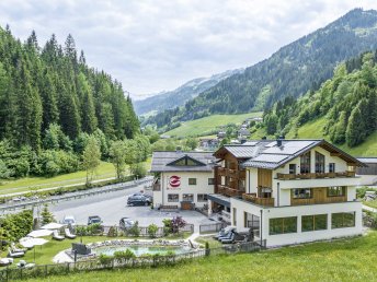 Kurzurlaub mit Wellness und 4-Gang-Menü in den Salzburger Bergen | 2 Nächte