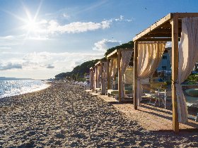 Meerzeit in der Toskana – Privatstrand & Halbpension |4 Nächte   