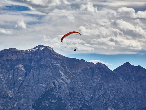 Adrenalin Duo - Paraglide Flug & Moutainkart im Stubaitail