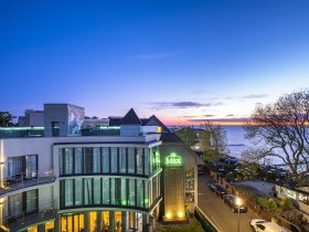 Wellness-Auszeit am Meer: 3 Nächte im Hotel Max 